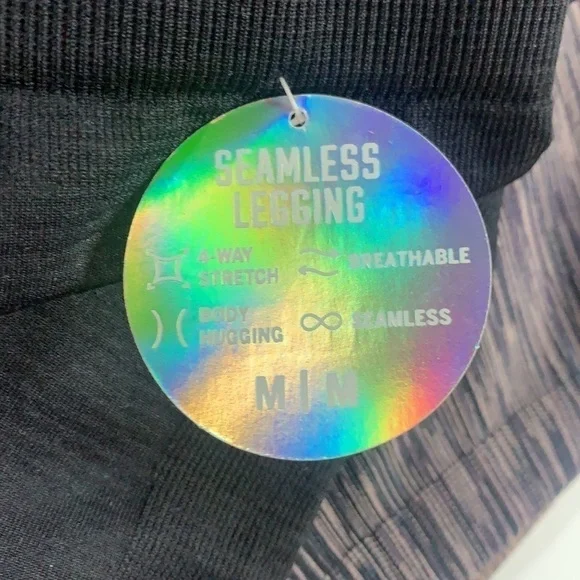 VS PINK Stretch Leggings - Picture 10 of 11